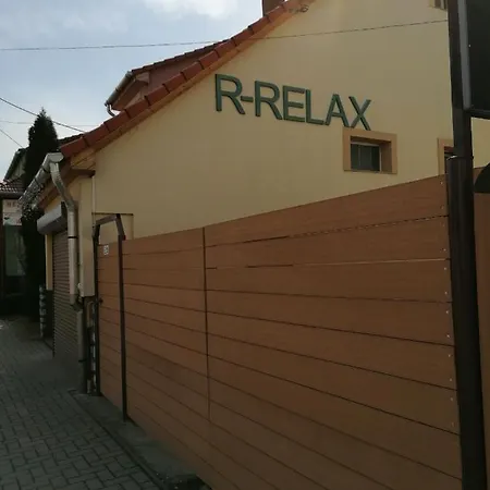 R-relax Vendeghaz Guest house Egerszalok
